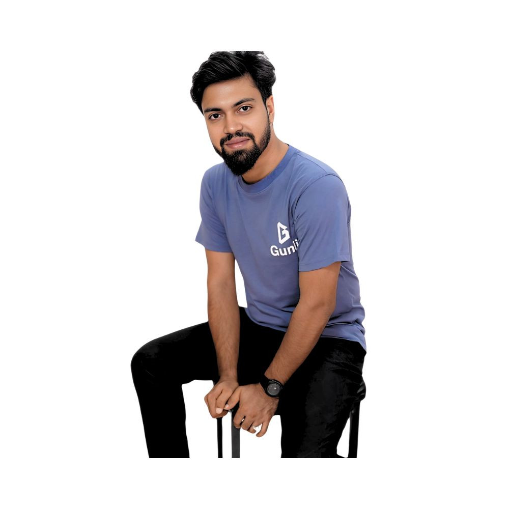 Minimalist Classic T-shirt for Men